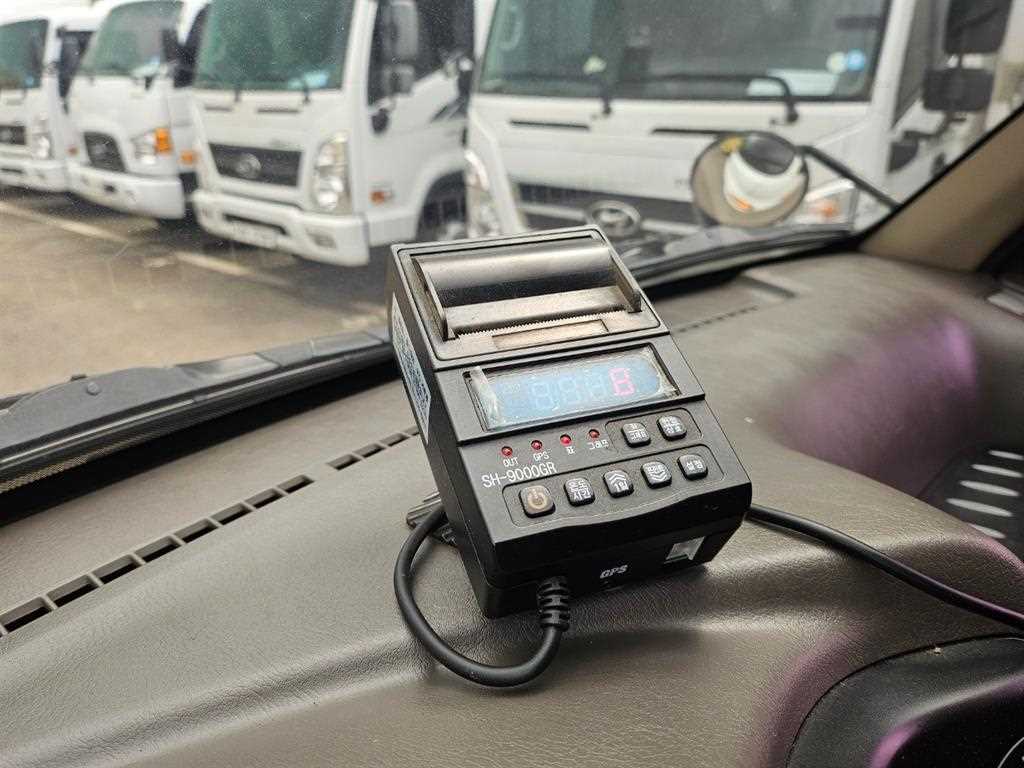 현대 포터2 1톤 냉동윙바디 2017년형 주행 120,833km 중고 화물차 상세 이미지 13