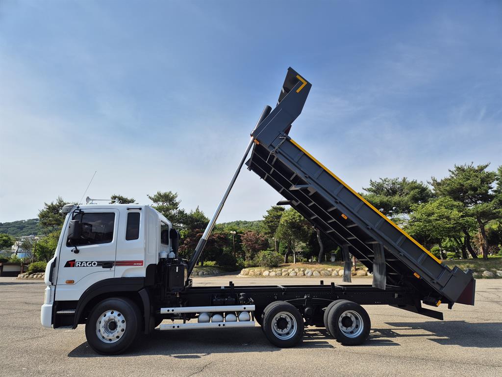 현대 9.5톤 저상덤프 2013년식 주행 495,872km 중고 트럭 상세 이미지 10