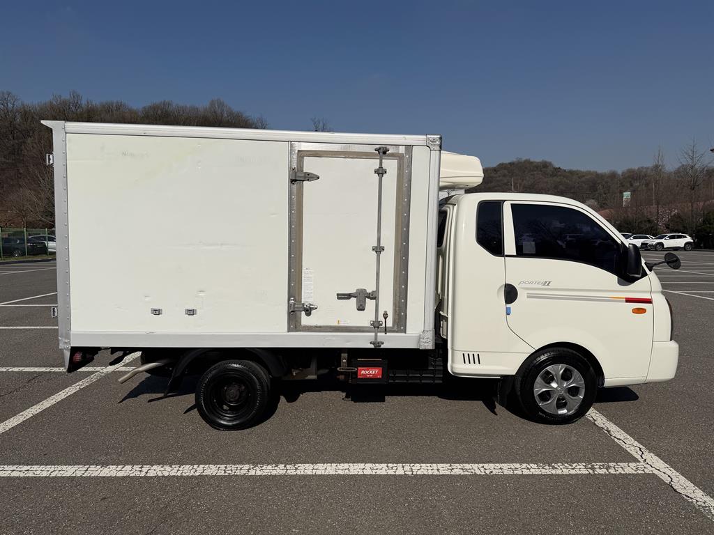 현대 포터2 1톤 냉동탑 슈퍼캡 초장축 2017년식 주행 182,700km 중고 화물차 상세 이미지 7