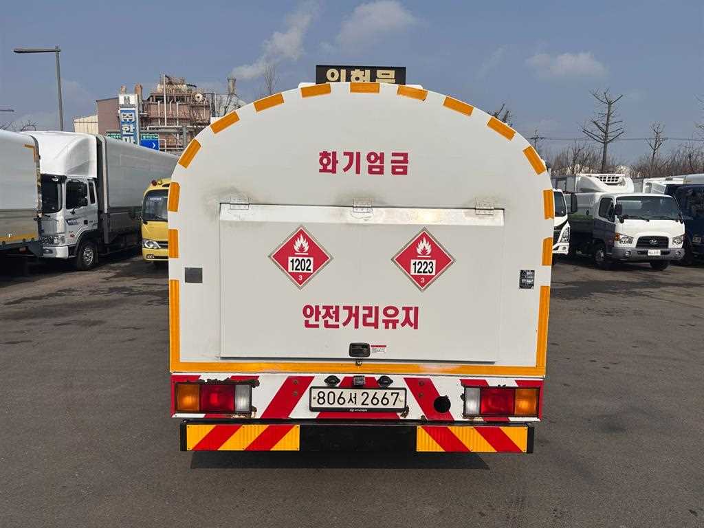 3.5톤 홈로리 탱크로리 2023년식 주행 196,442km 중고 화물차 홈/탱크로리 상세 이미지 5