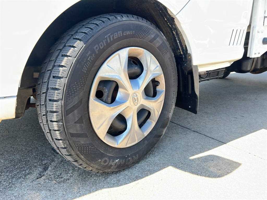 현대 포터2 슈퍼캡 초장축 1톤 카고 중고 화물차 2018 주행 176,305km 상세 이미지 14