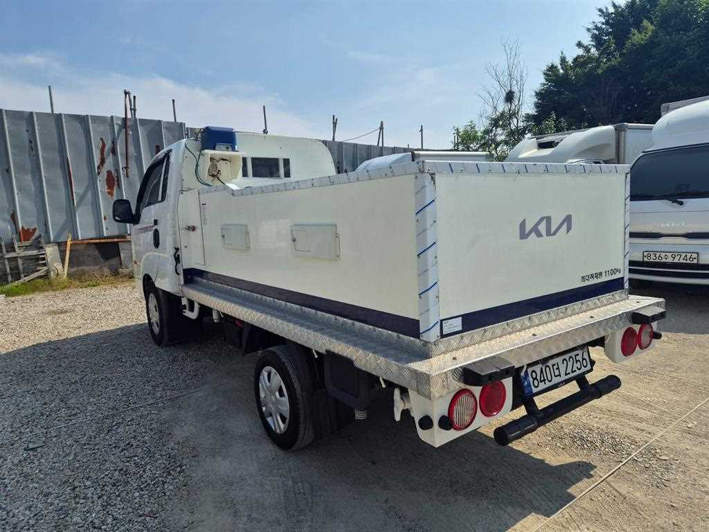 기아 봉고3 1톤 LPG 활어차 2024년식 주행 22,165km 중고 화물차 상세 이미지 4
