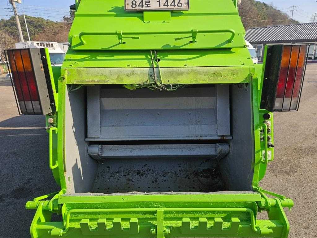 현대 3.5톤 덤프형 압착진개차 2019년식 주행 291,989km 중고 화물차 상세 이미지 18
