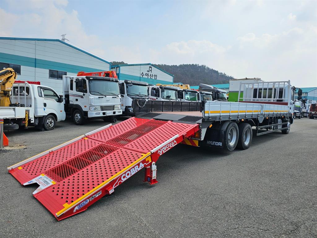 현대 5톤 후축 셀프로더 2017년식 주행 499,651km 중고 화물차 상세 이미지 7