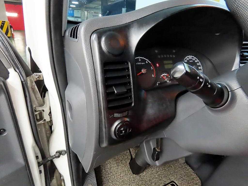 기아 봉고3 1톤 카고 오토 2014년식 주행 278,323km 중고 화물차 상세 이미지 11