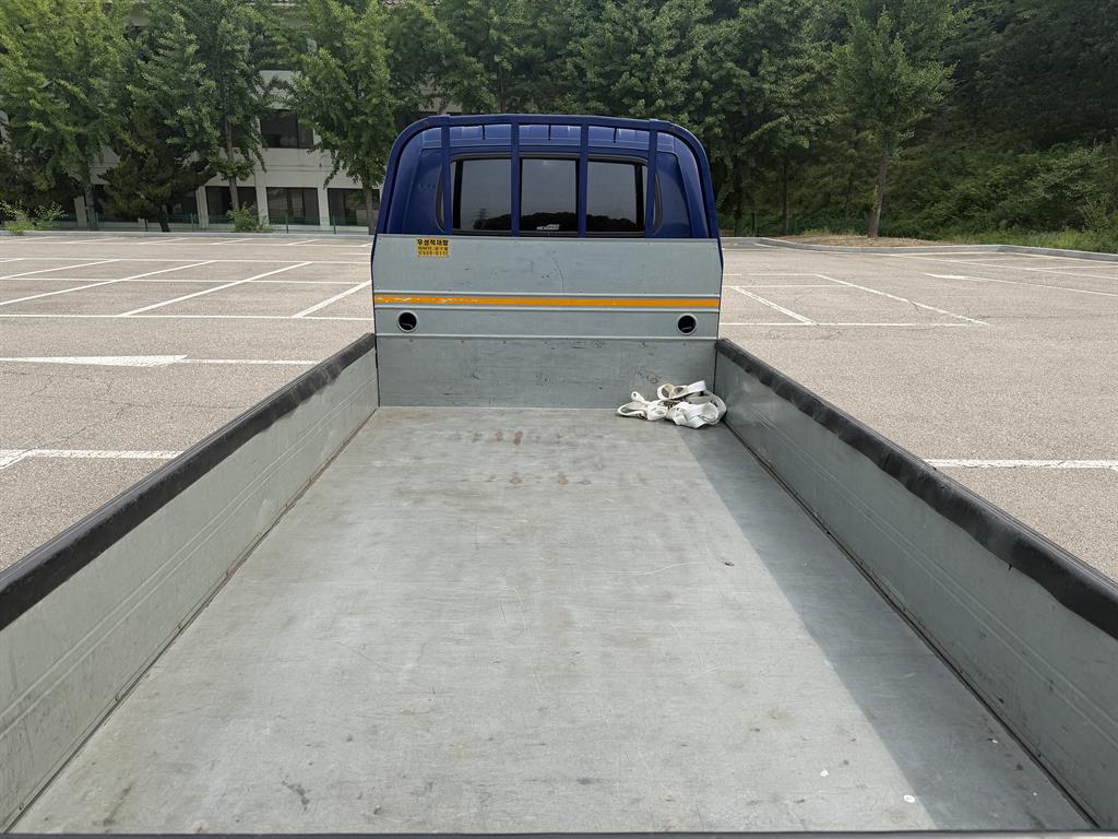 기아 더뉴봉고3 1.2톤 킹캡 초장축 카고 2020년식 주행 195,816km 중고 화물차 상세 이미지 6