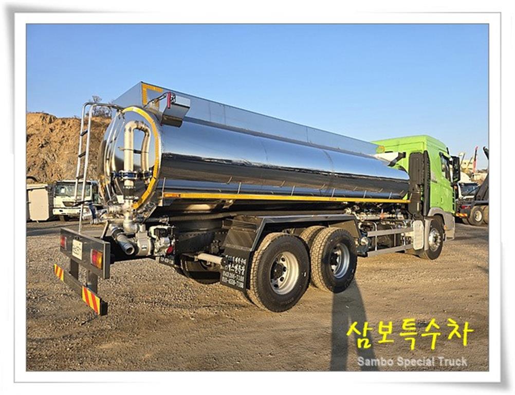 현대 엑시언트 16톤 스텐 고압 살수차 2017년식 중고 화물차 2017-12 주행 238,770km 상세 이미지 15
