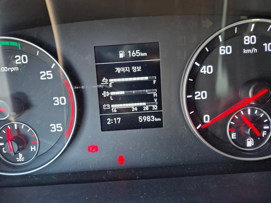 현대 올뉴마이티 2.5톤 홈로리 2024년식 주행 5,847km 중고 화물차 홈/탱크로리 상세 이미지 17