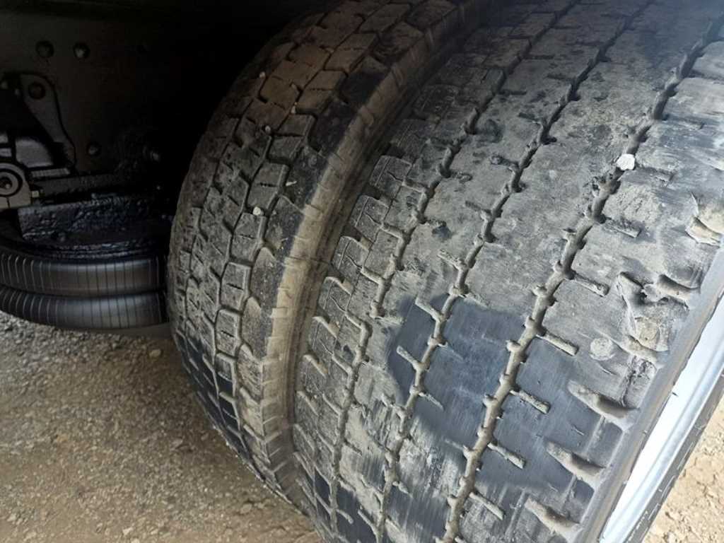 현대 2018년식 주행 238,670km 5톤 이하 집게차 중고 화물차 2.5 상세 이미지 7