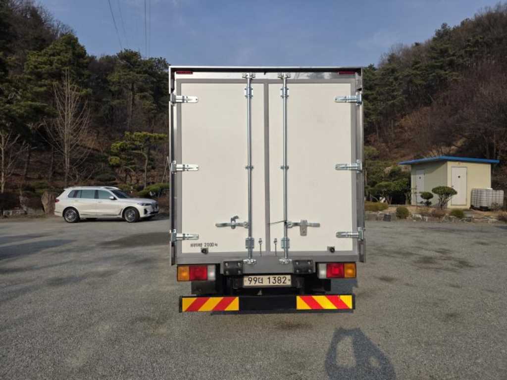 현대 올뉴마이티 2.5톤 냉동탑 2021년식 주행 5,881km 중고 화물차 상세 이미지 4
