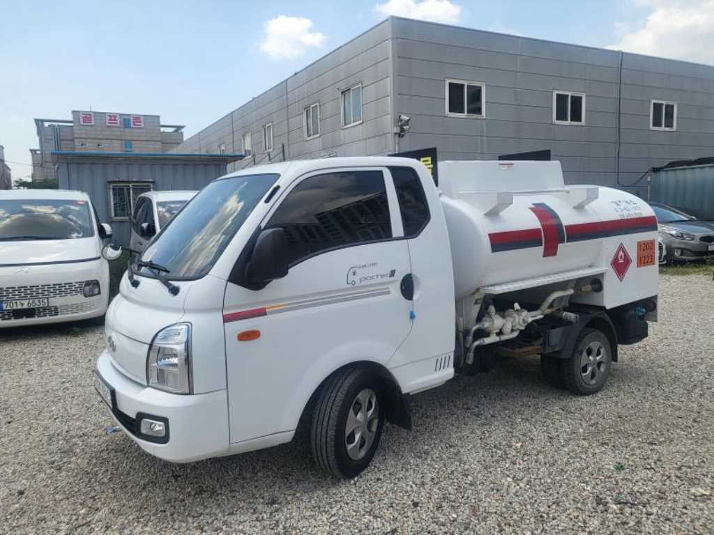 현대 포터2 슈퍼캡 1톤 이동주유차 수동 중고 트럭 홈/탱크로리 2020 주행 45,973km 상세 이미지 2