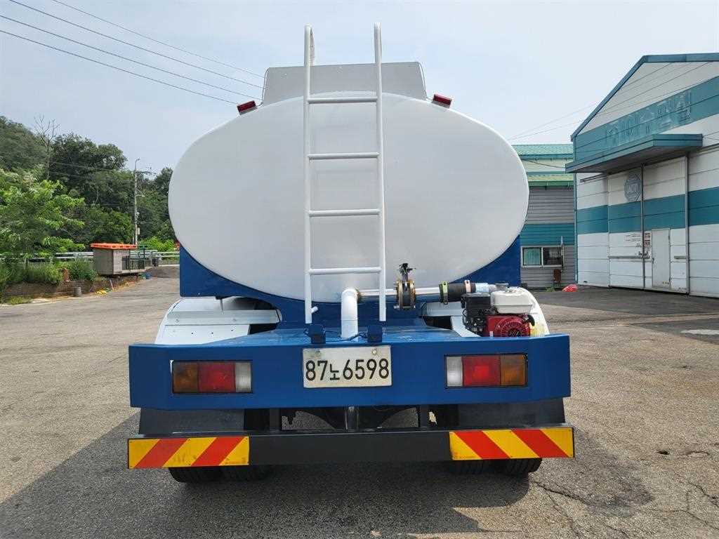 8톤 살수차 2004년형 주행 621,850km 중고 화물차 상세 이미지 5