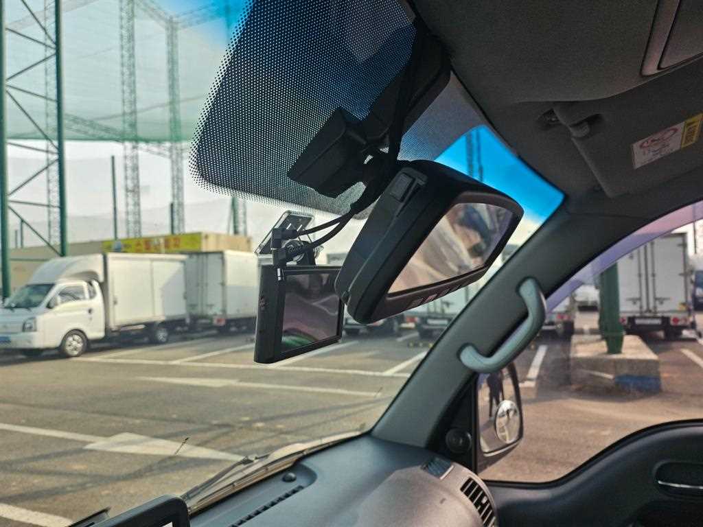 기아 봉고3 EV 1톤 하이내장탑 2022년식 주행 70,522km 중고 화물차 상세 이미지 14