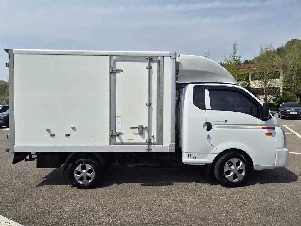 현대 포터2 슈퍼캡 초장축 1톤 하이냉동탑 2022년식 주행 158,408km 중고 화물차 상세 이미지 4
